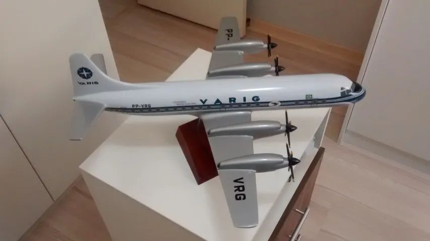 Maquete Avião Electra II - Foto 4