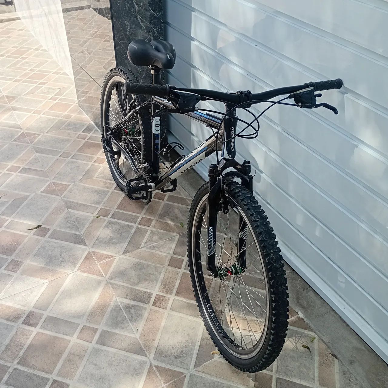 Bicicleta  toda em  alumínio  - Foto 4