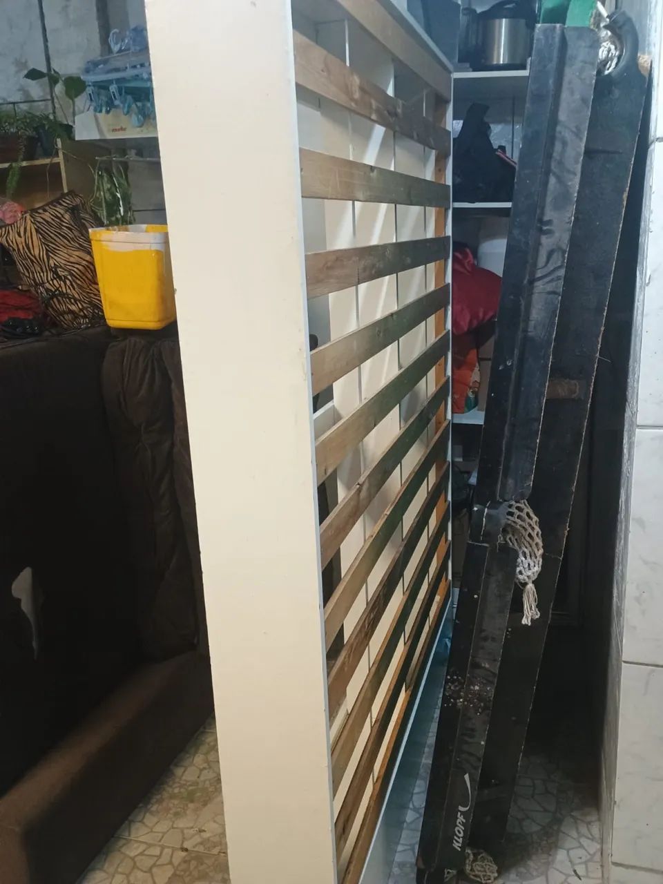 Vendo Base de Cama De madeira 