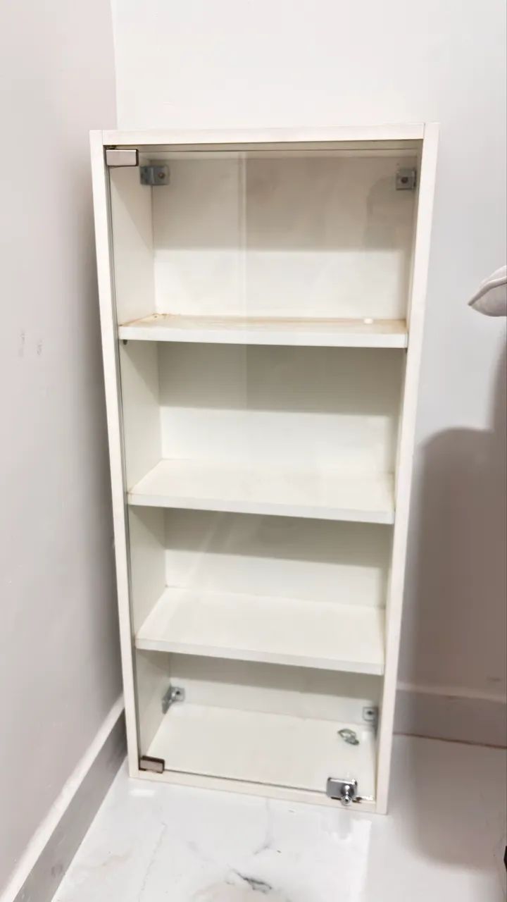 Armário vitrine com chave  - Foto 2