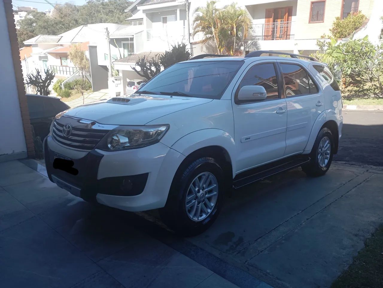 Toyota Hilux Hilux SW4 SR 4x2 2.7/ 2.7 Flex 16V Aut. 2014