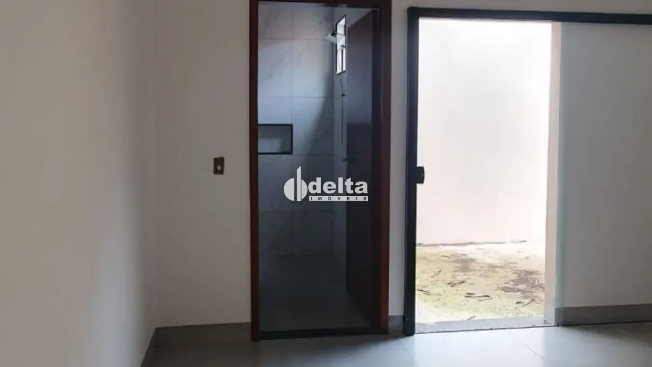 Casa com 3 quarto sendo 1 suíte disponível para Venda no bairro Jardim Brasília em Uberlân - Foto 8