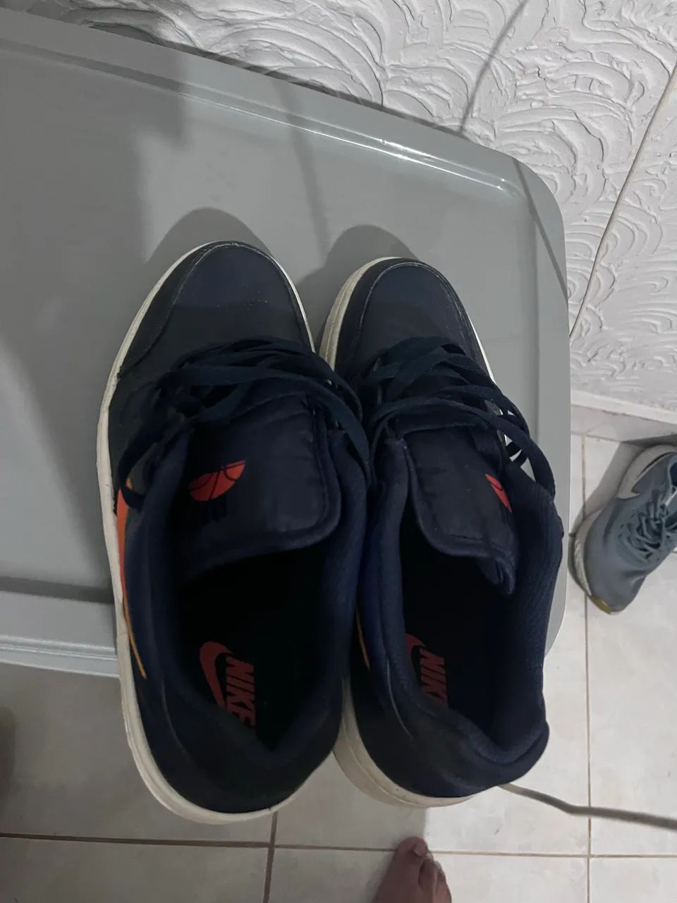 Tênis Nike full force low azul marinho + laranja  - Foto 5