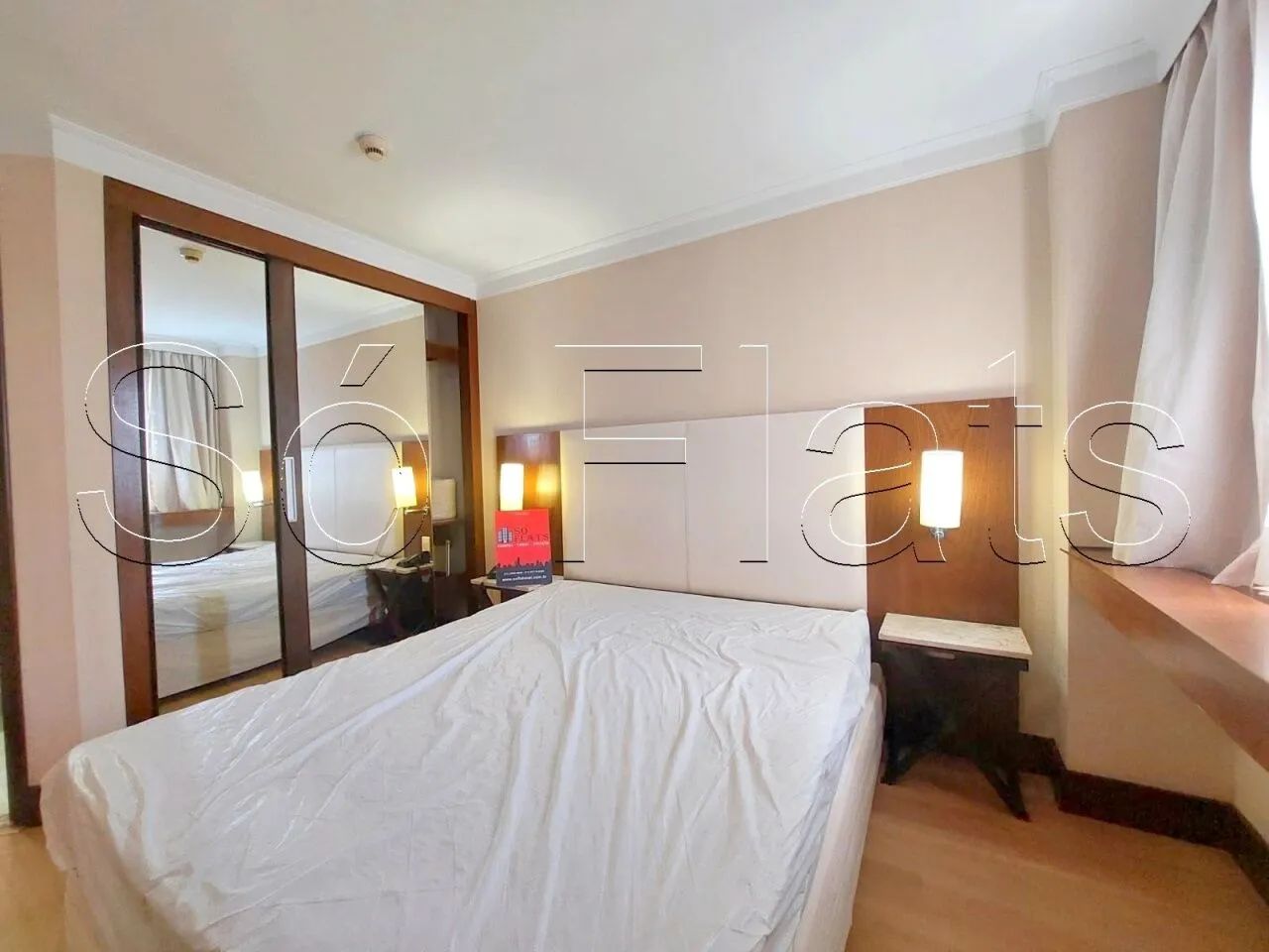 International Plaza com 1 dormitório com copa, sala, quarto com suíte nos Jardins. - Foto 2