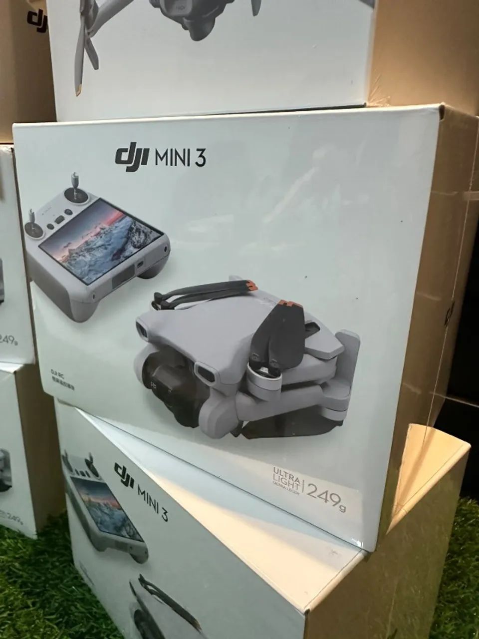 Drone Dji Mini 3 Com Tela