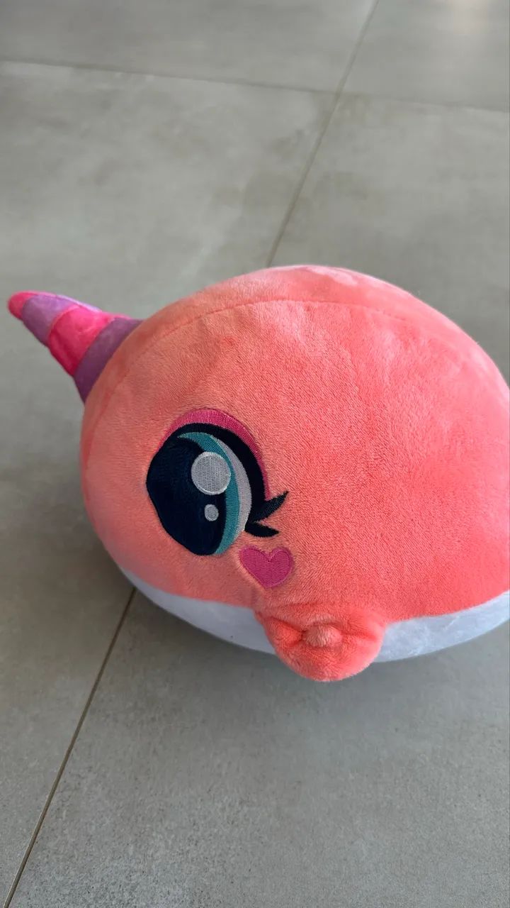 Bichinho de pelúcia puket 