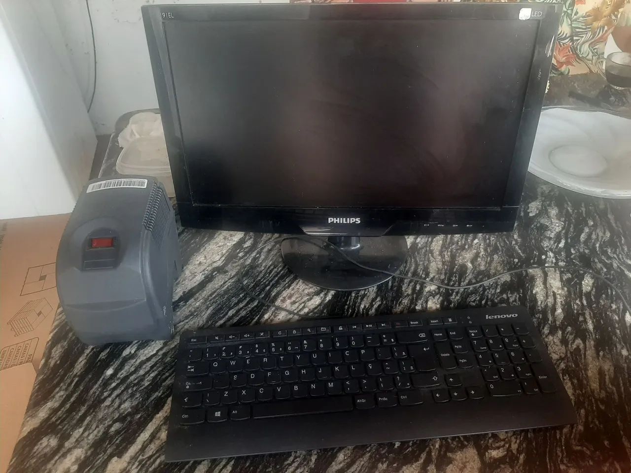 Monitor de PC  teclado 