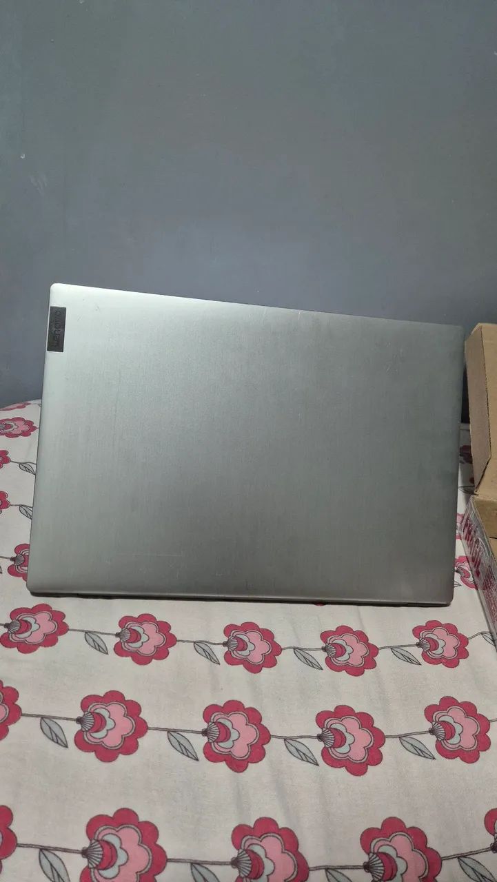 Notebook Lenovo  - Foto 2