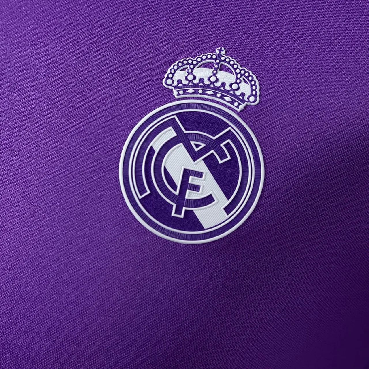 Camisa Real Madrid 2016/2017 - Foto 4