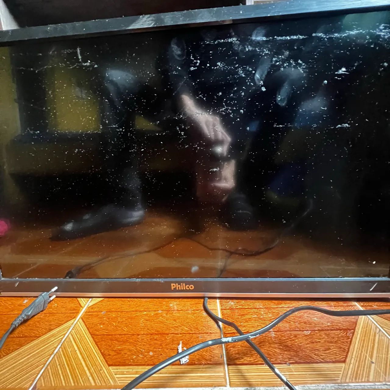 TV Philco 28? LED PH28T35DG - Funciona HDMI - Foto 4