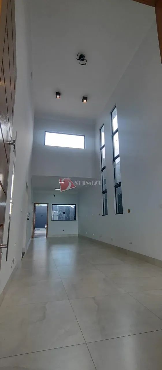 Casa à venda em Maringá, Parque Industrial 200, com 3 quartos, com 180 m² - Foto 4