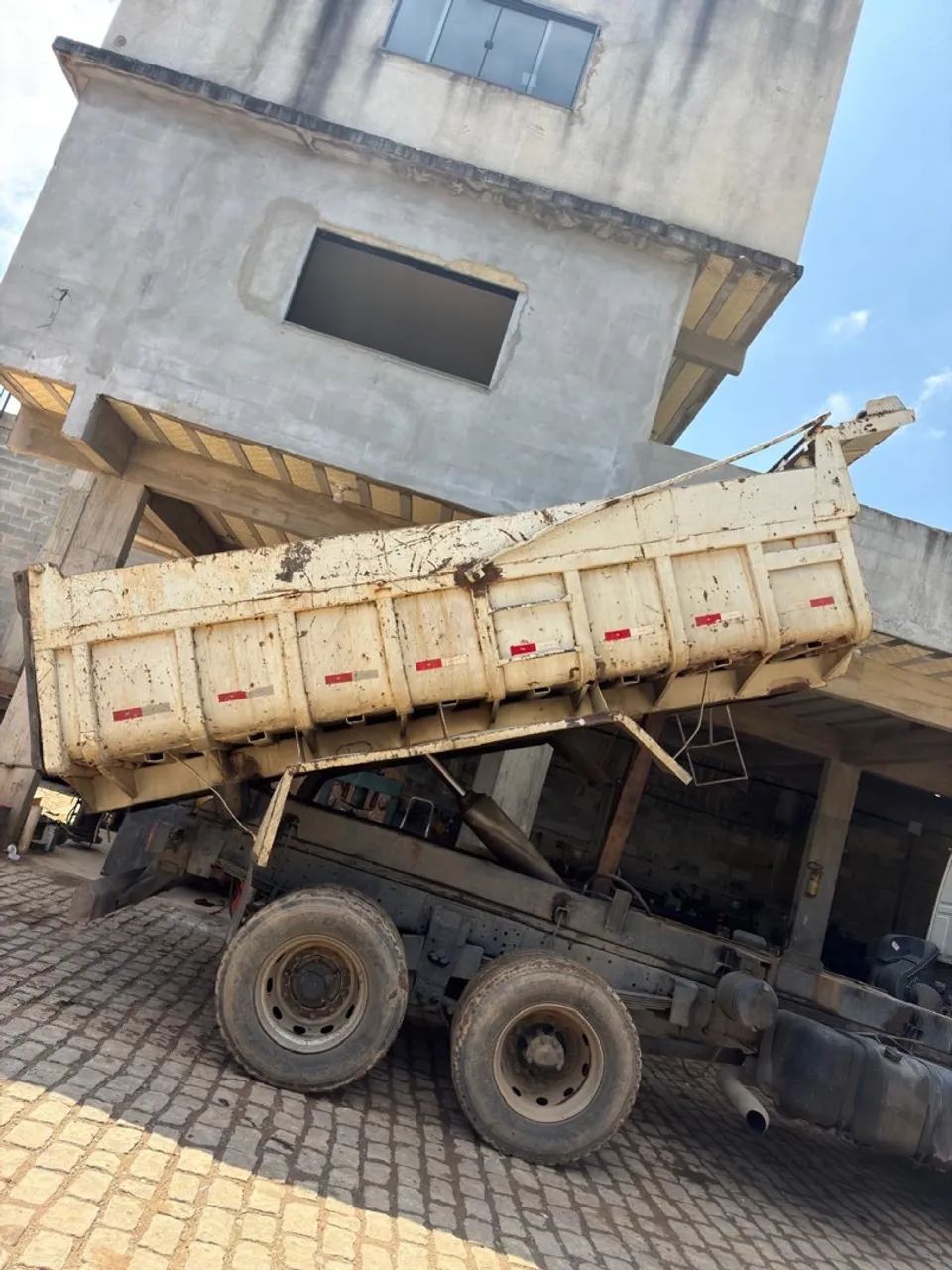 Caçamba 14m2  - Foto 3