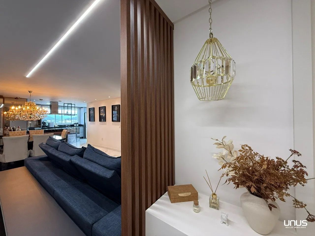 Apartamento com 3 quartos em Palhoça - Foto 2