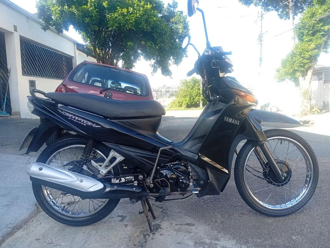 Crypton Yamaha  - Foto 2