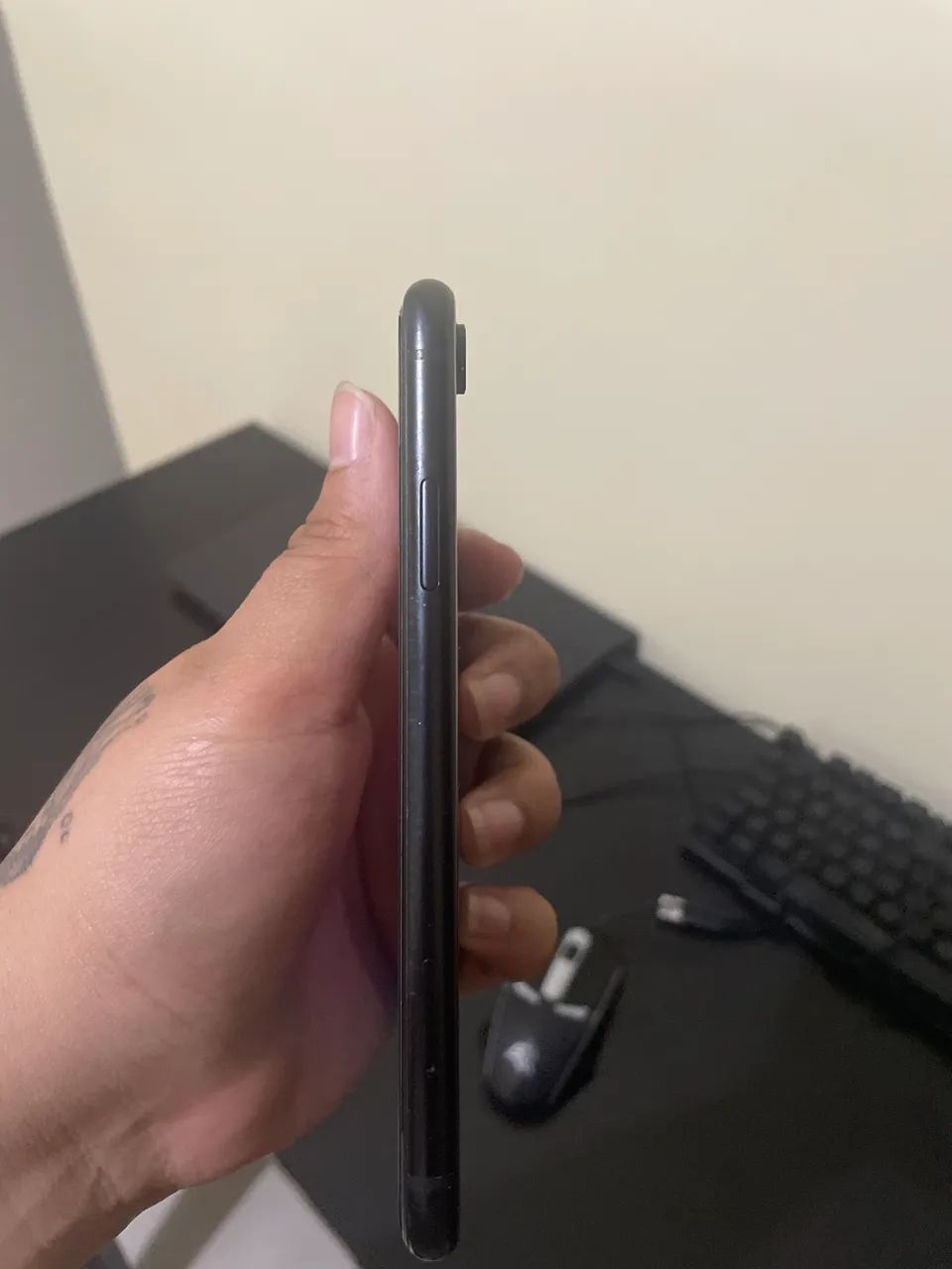 Vendo Iphone XR em otimo estado - Foto 2