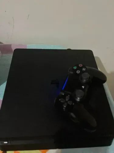 Console Playstation 4