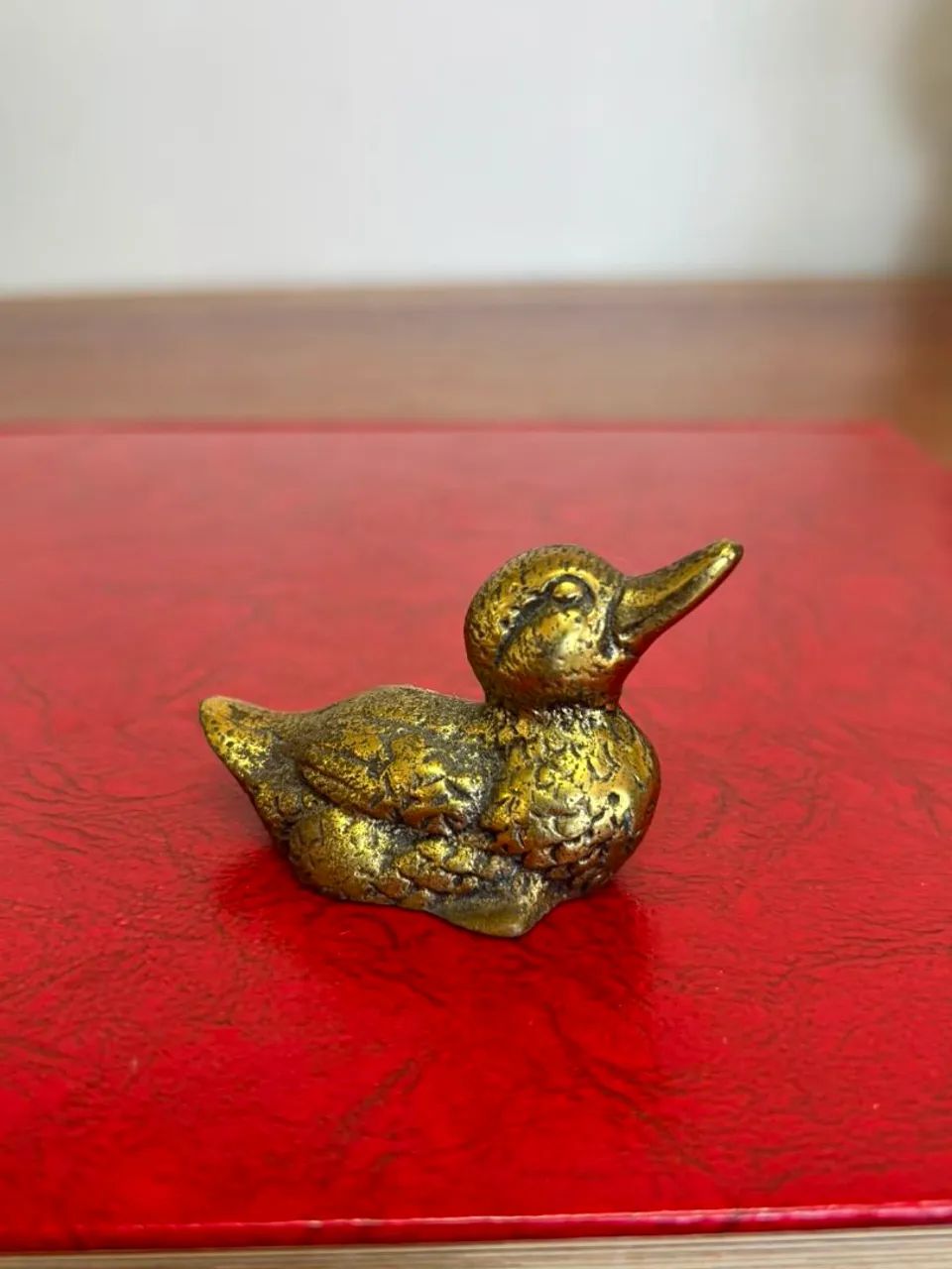 Antigo e lindo patinho, em bronze - 5,5cm de comprimento - Foto 2