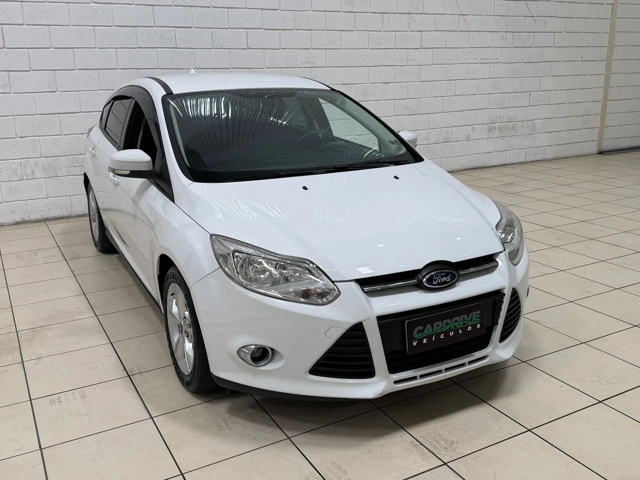 Ford Focus 1.6 S/se/se Plus Flex 8v/16v 5P 2015