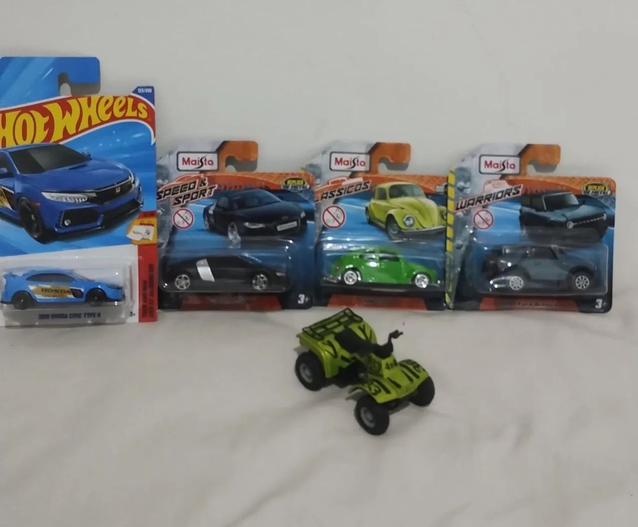 Mais hot wheels e maisto  - Foto 4
