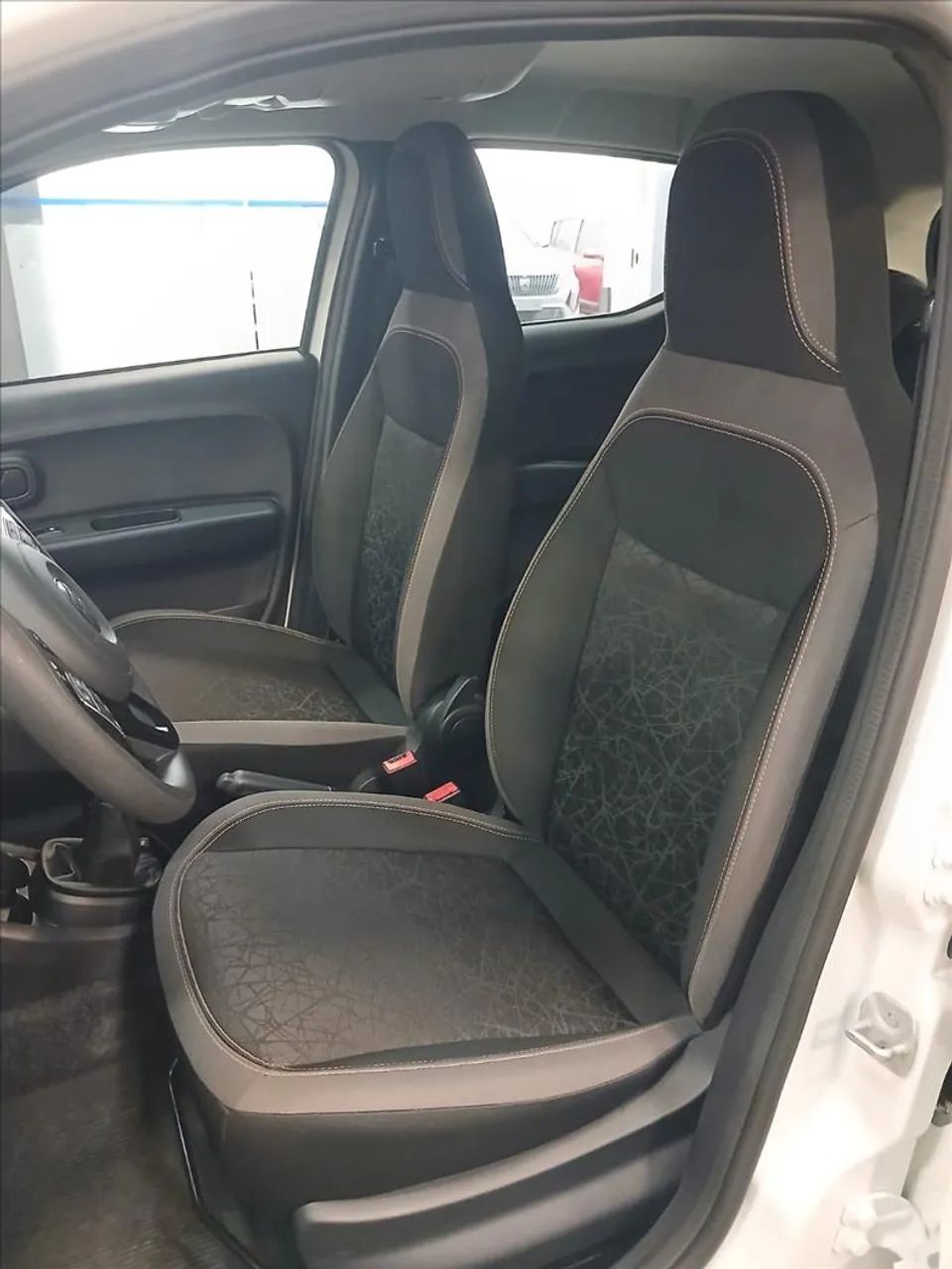 Fiat Mobi TREKKING 1.0 Flex 5p., foto 13 de 16