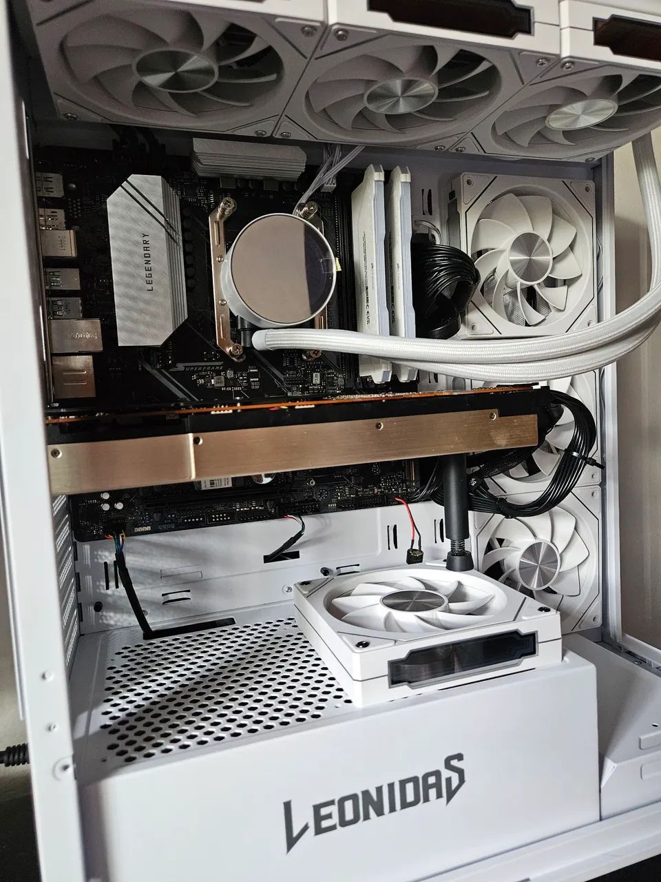 VENDO RTX 3080 10GB - Foto 3