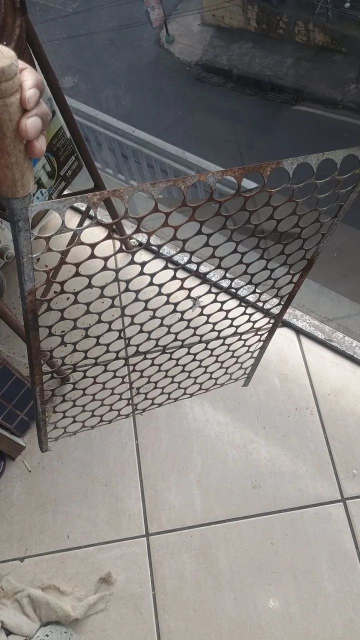 Vendo uma churrasqueira 
