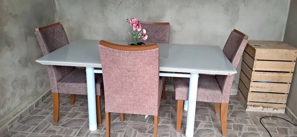 Mesa com 4 cadeiras - Foto 2