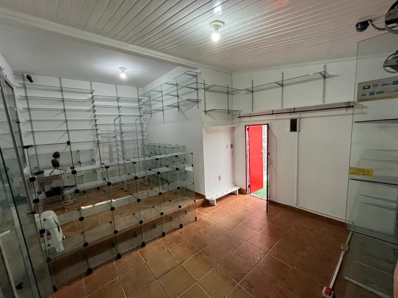 Aluguel de ponto comercial 