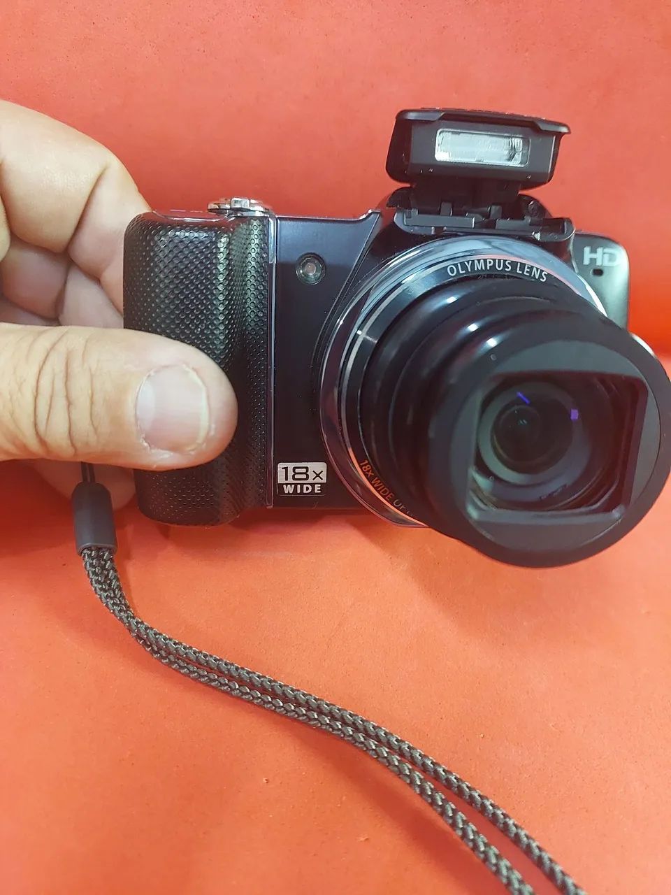 Câmera Olympus SZ-10 Estado de nova 
