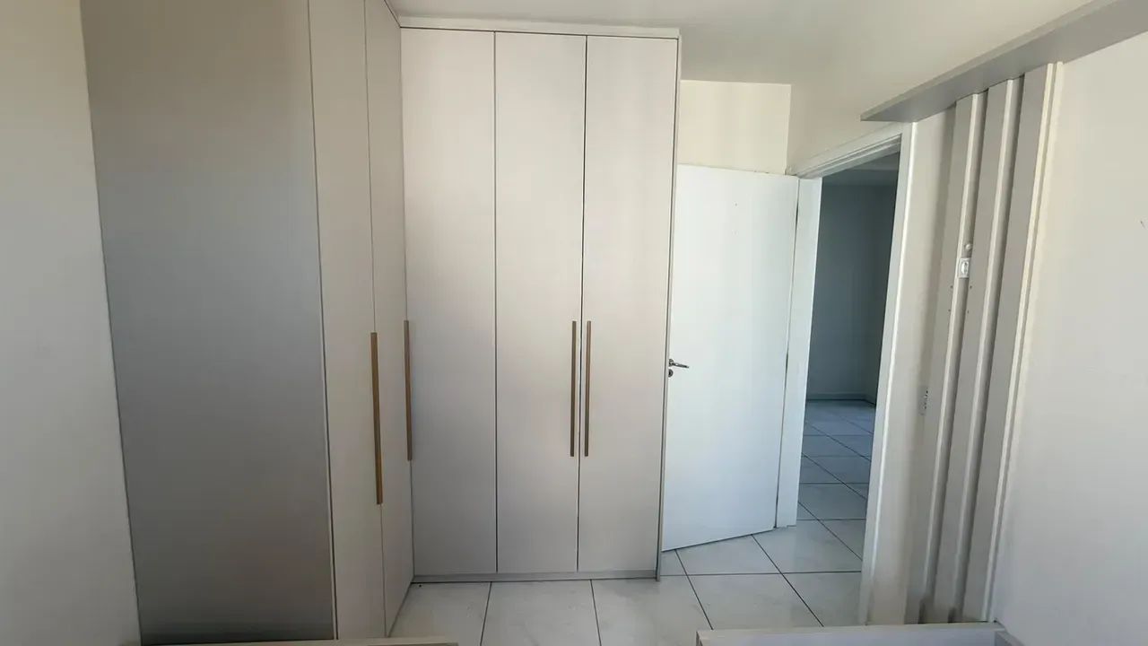 Alugo Apartamento de Dois Dormitórios com suíte Bairro Prospera Criciúma - Foto 2
