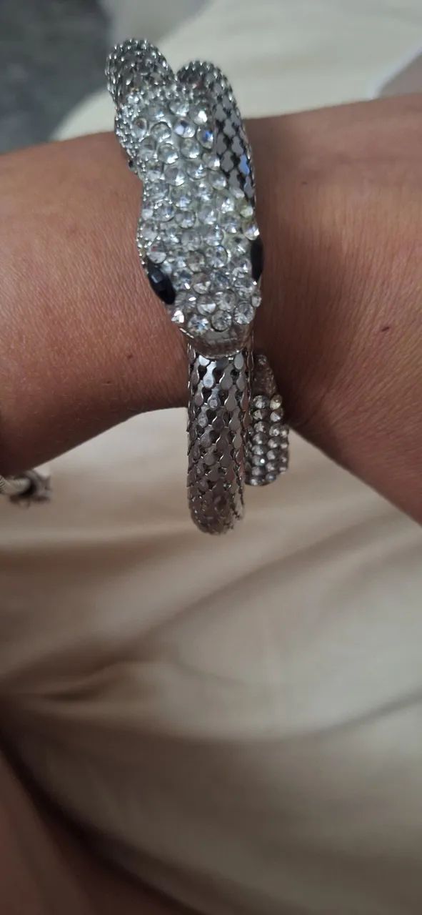Bracelete cravejado com zirconia  - Foto 2