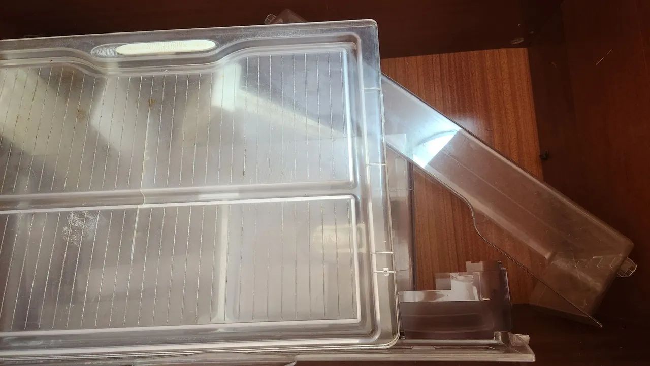 Kit de Prateleiras e acessórios Geladeira eletrolux DFF44 - Foto 3