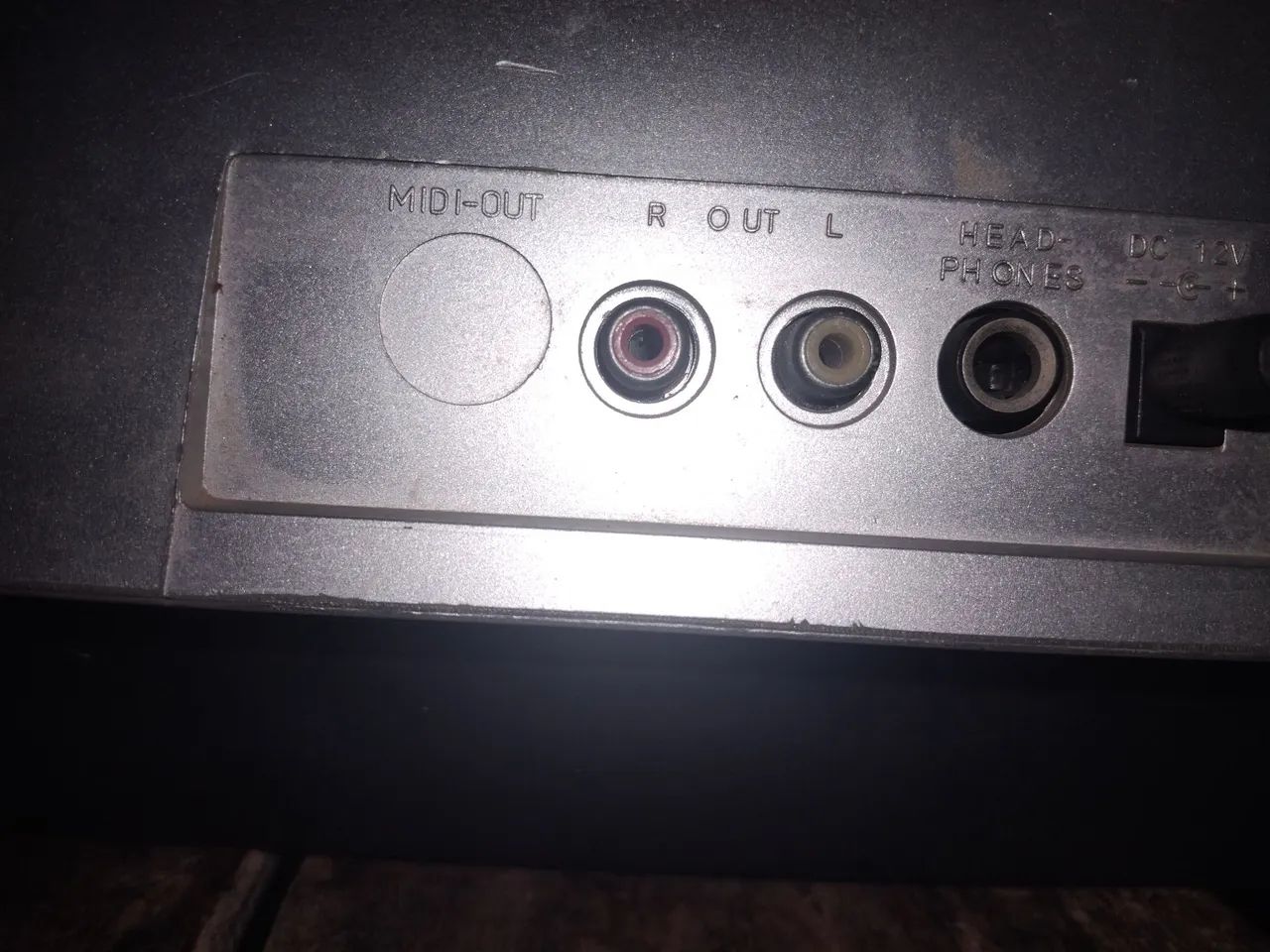 Vende - se teclado musical CSR usado.. - Foto 3
