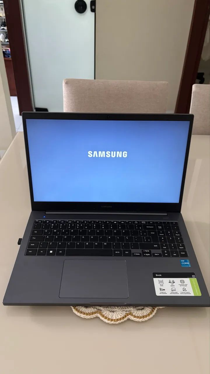 Notebook Samsung Book 13 4gb 256gb Ssd 15,6" W11 Cor Cinza- - Foto 3