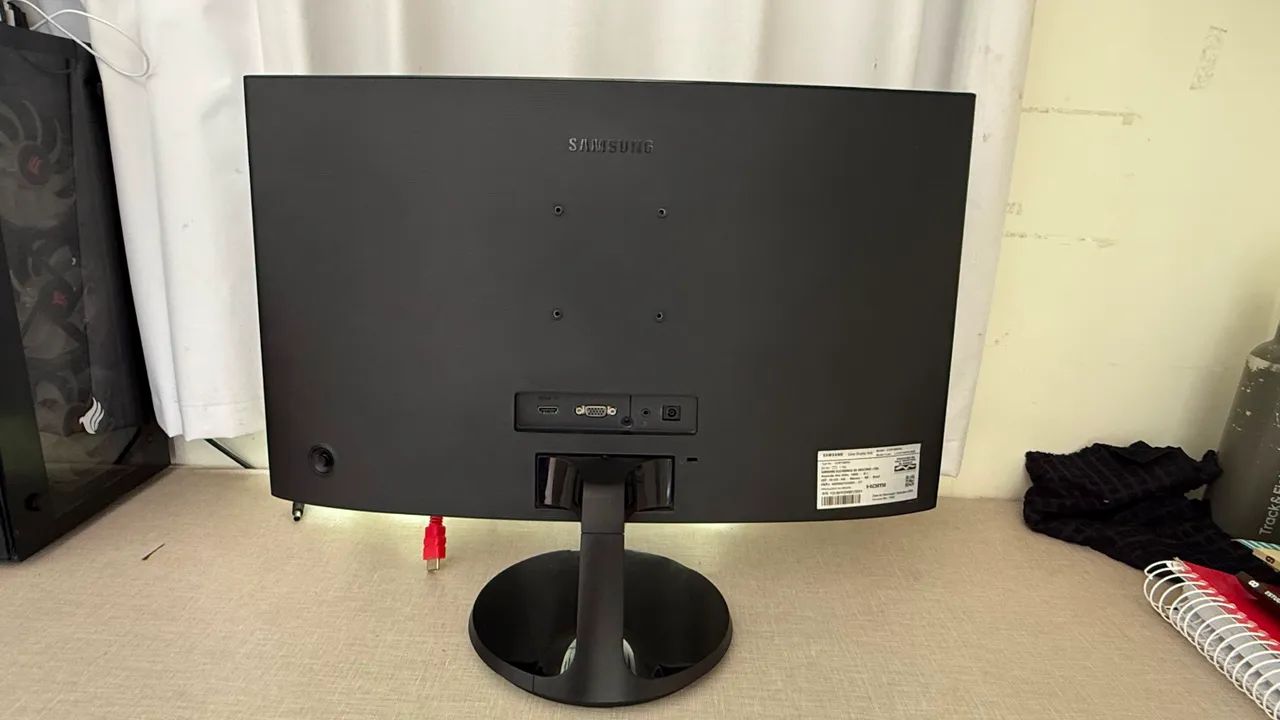 Monitor Samsung 24 polegadas tela curvada 71hz - Foto 3