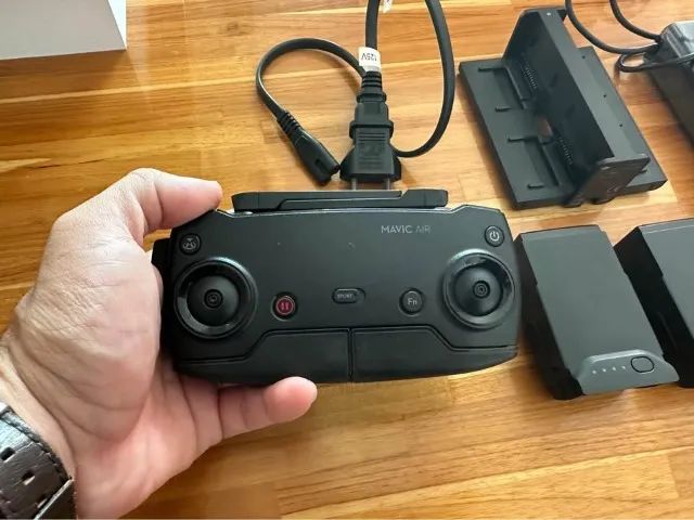 DJI MAVIC Air Fly More Combo - Foto 2