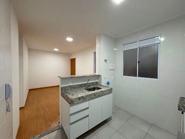 Apartamento de 2 quartos a 5 minutos da UEL