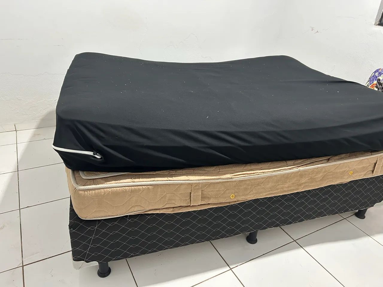 Cama Box de casal + Cama 