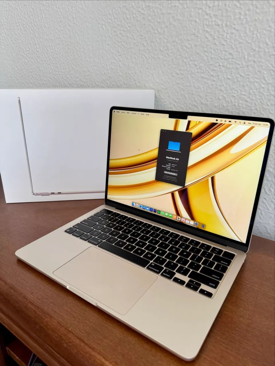 MacBook Air M3 13インチ256GB 16GB スターライト Apple MacBook Air 13