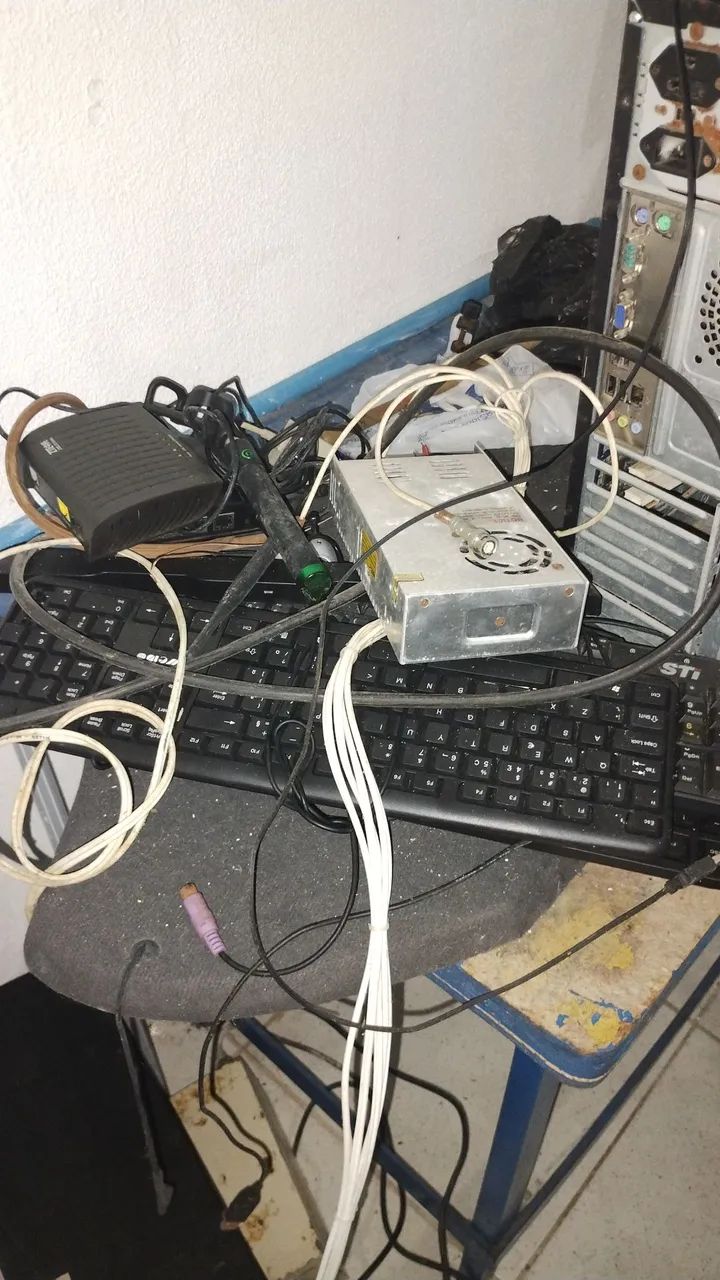 Equipamentos de computador: processador e estabilizador  - Foto 3