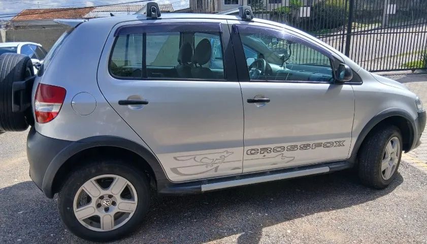 Volkswagen Crossfox CROSSFOX 1.6 Mi Total Flex 8V 5p 2008