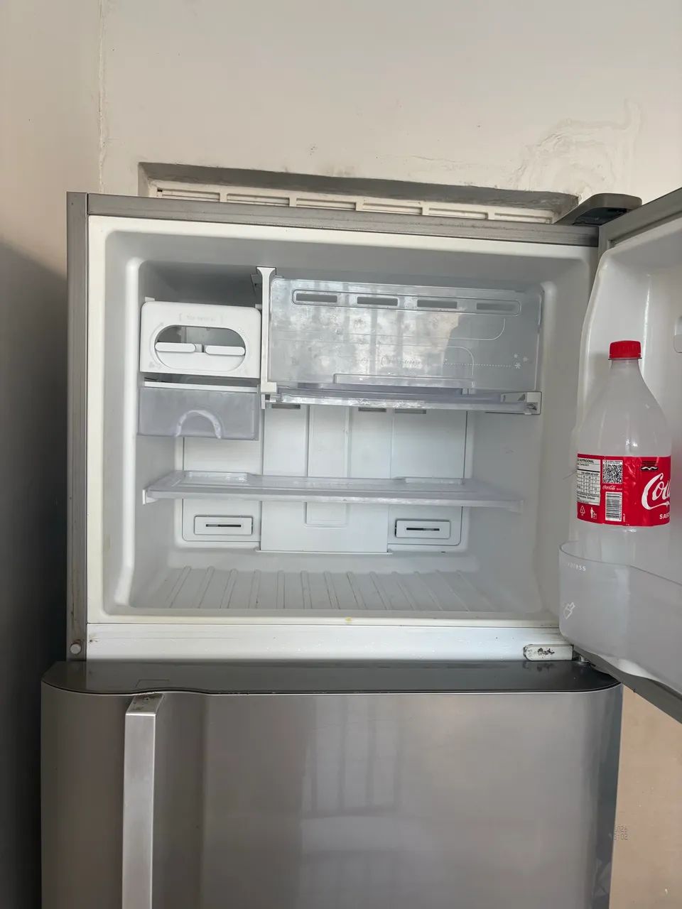 Vendo geladeira Electrolux 430 litros - Foto 4