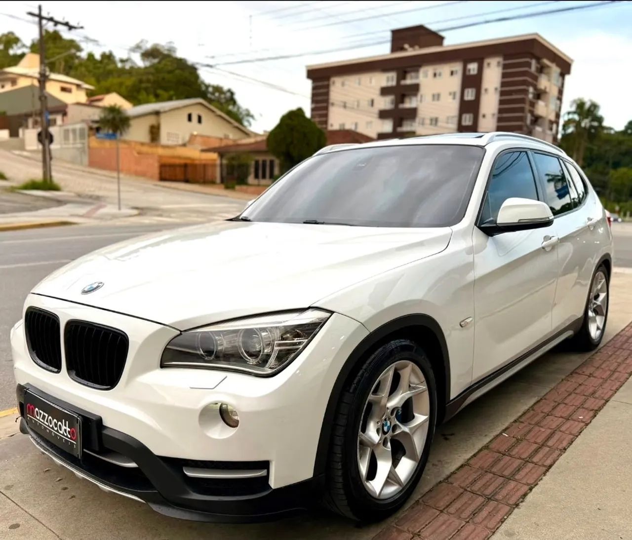 BMW X1 Sdrive 20I 2.0/2.0 TB Acti.flex Aut. 2014