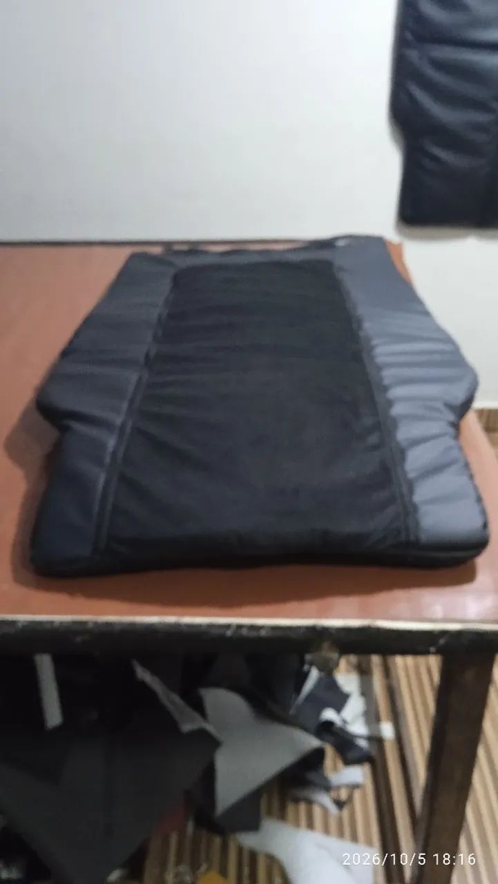 Capas estofadas para poltrona de massagem  - Foto 3