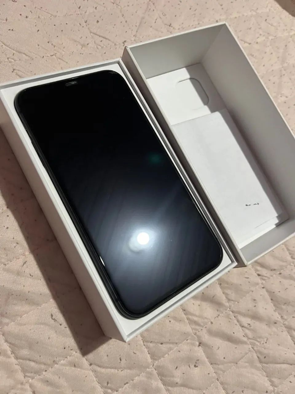 iPhone 11 128 gb com nota e caixa