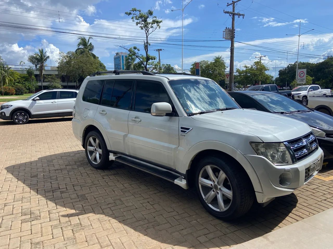 Mitsubishi Pajero 2014