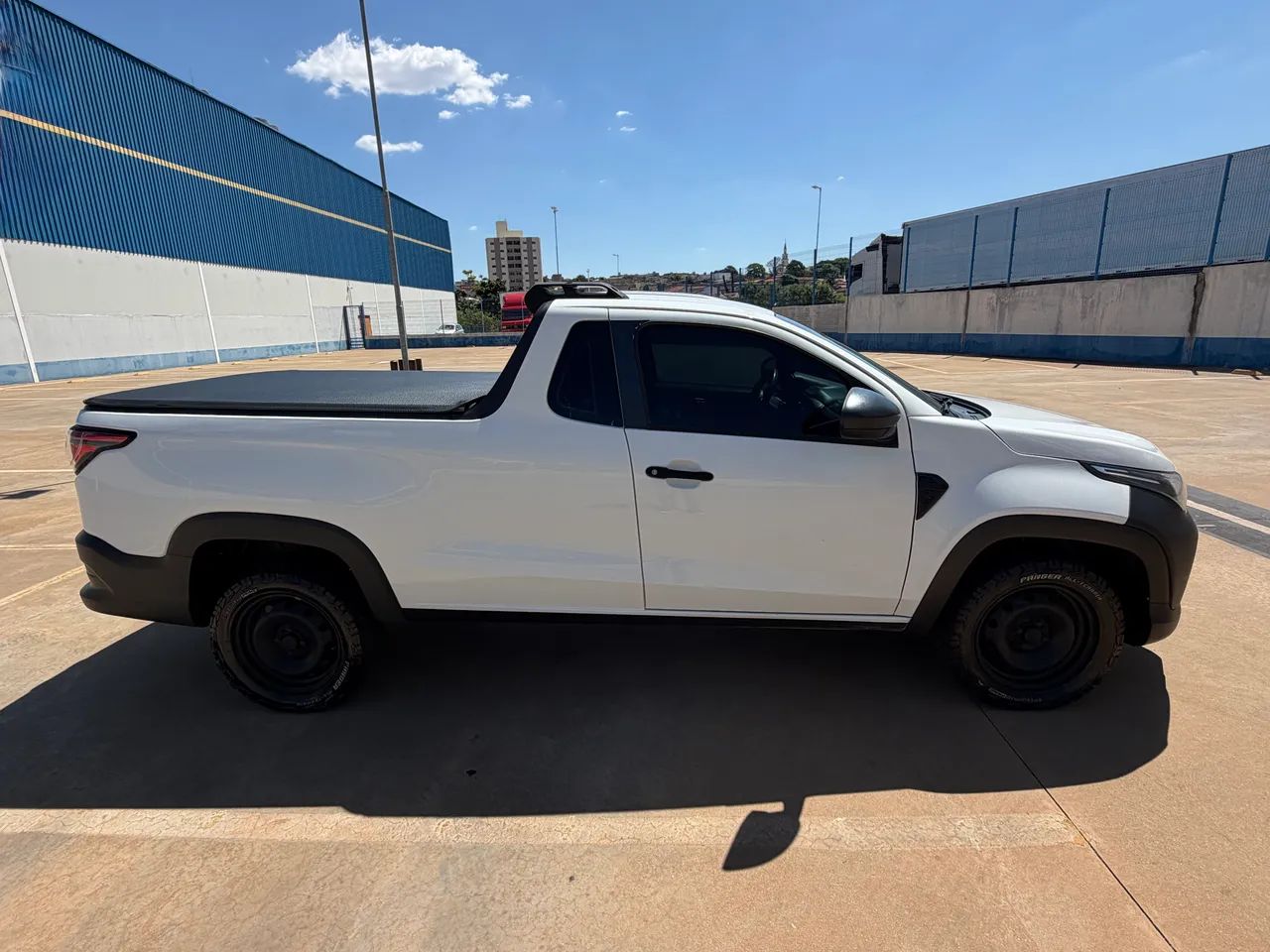 Fiat Strada Endurance 1.4 Flex 8V CS Plus 2023 - Foto 3