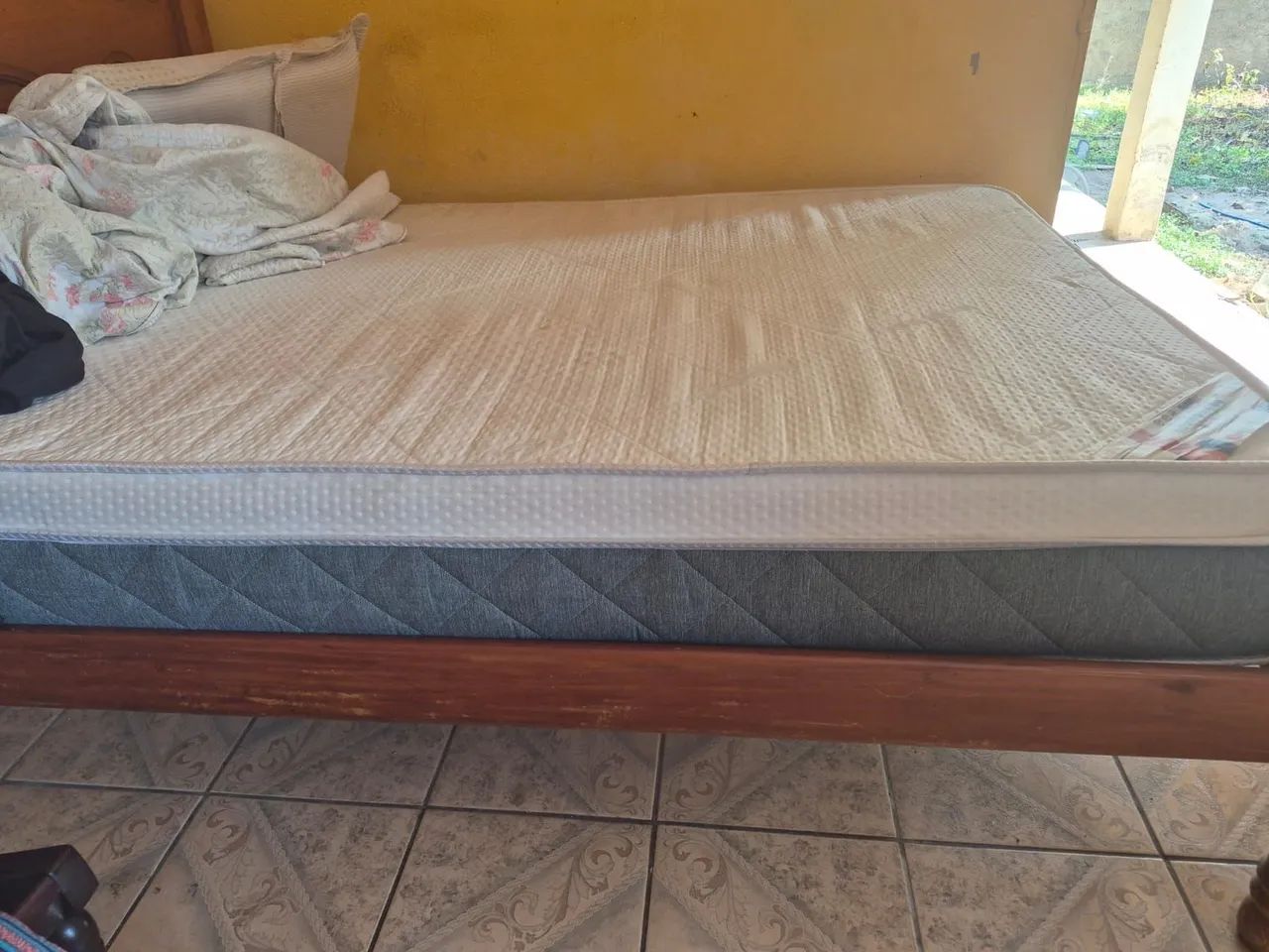 Cama de casal Niponflex com sistema integrado de massagens  - Foto 2