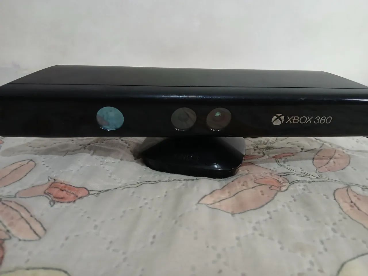 Vendo esse Kinect+2 jogos XBOX original
