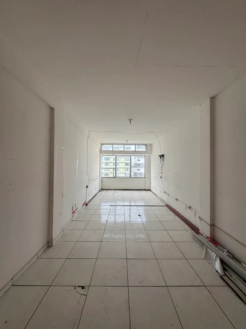Sala comercial av. 7 de setembro, Edf. Centerville ao lado da igreja da piedade.  - Foto 3